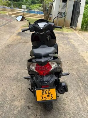 Honda Dio 110 DLX 2025 Motorbike (Used)