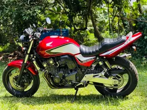 Honda Cb 400 2012 Motorbike Unregistered (Recondition)