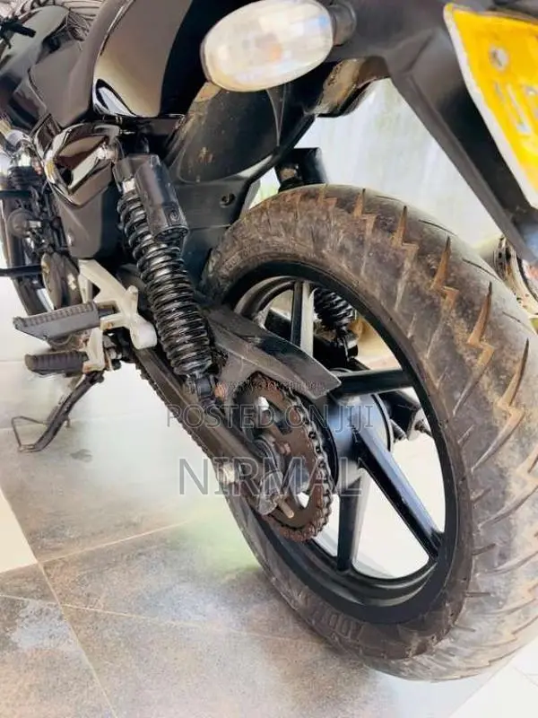 Bajaj Pulsar 200 2009 Motorbike (Used)