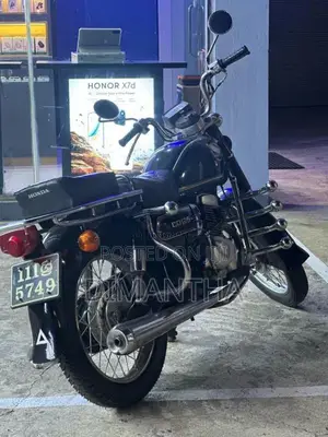 Honda CB 125 1987 Motorbike (Used)
