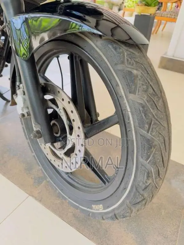 Bajaj Pulsar 200 2009 Motorbike (Used)