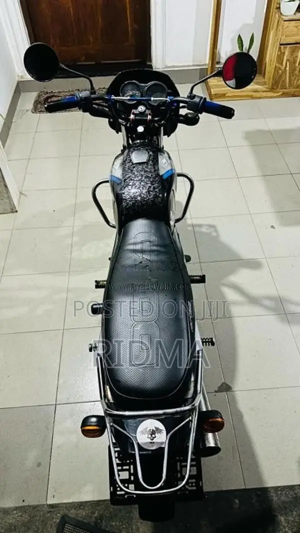 Bajaj CT-100 2006 Motorbike (Used)