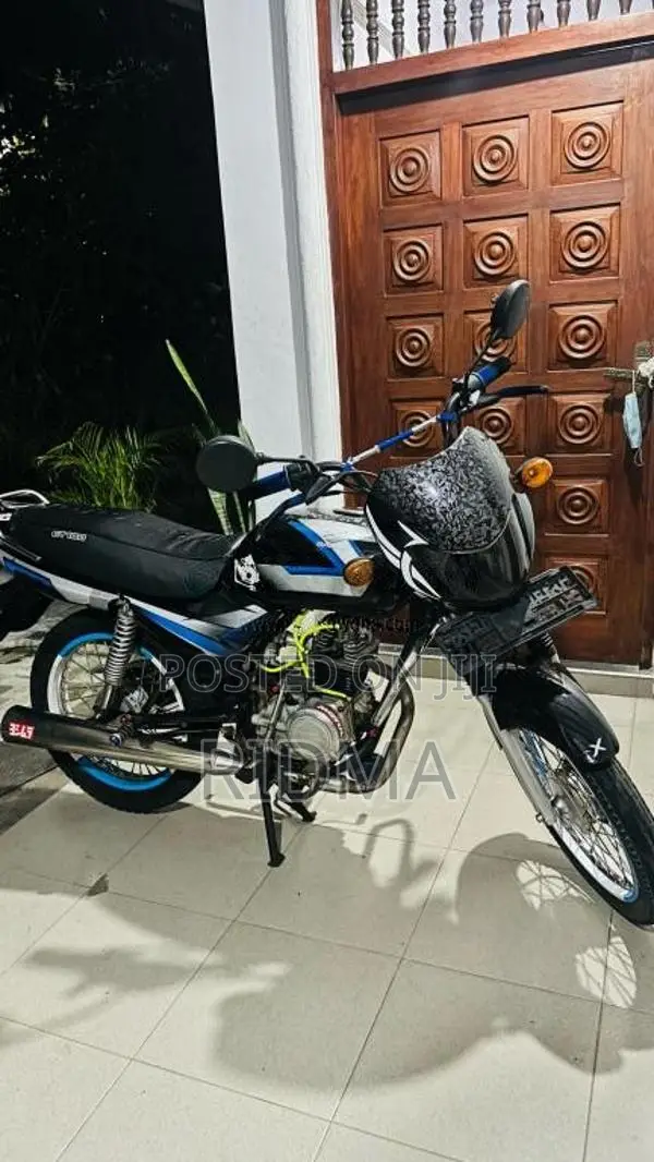 Bajaj CT-100 2006 Motorbike (Used)
