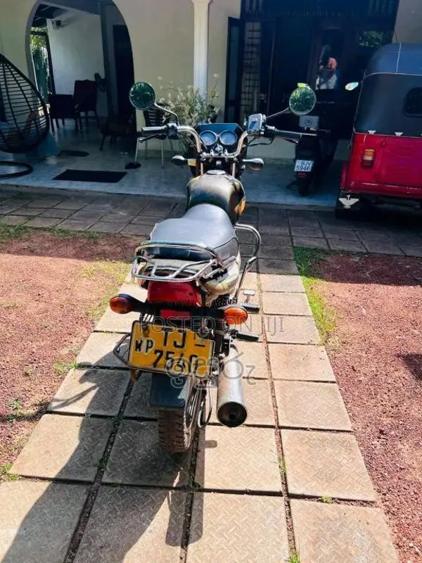 Bajaj CT-100 2007 Motorbike (Used)