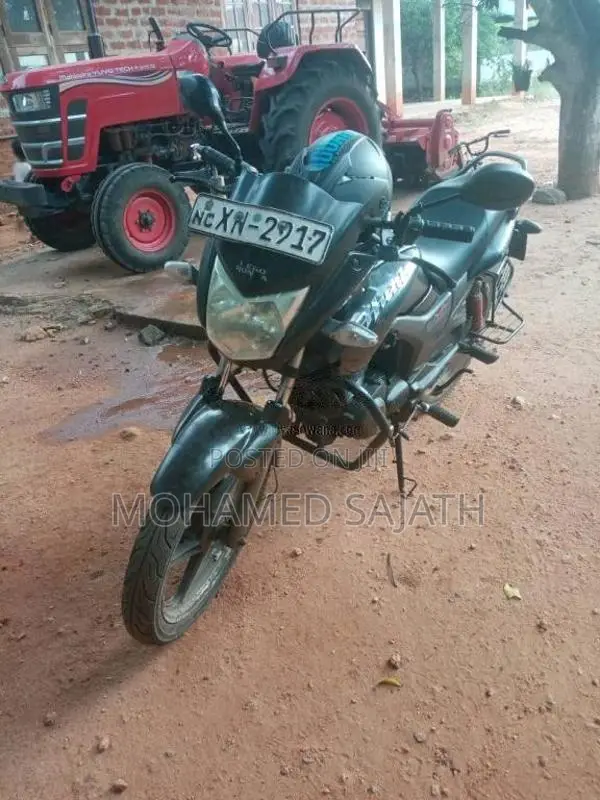 Hero-Honda Hunk 2012 Motorbike (Used)