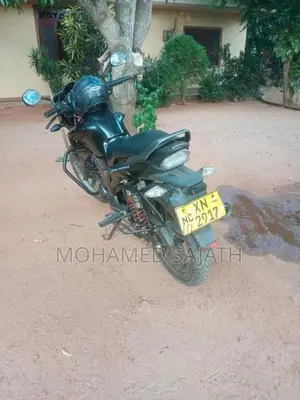 Hero-Honda Hunk 2012 Motorbike (Used)