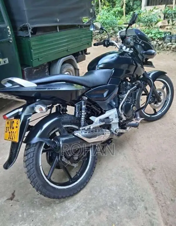 Bajaj Pulsar 150 2010 Motorbike (Used)