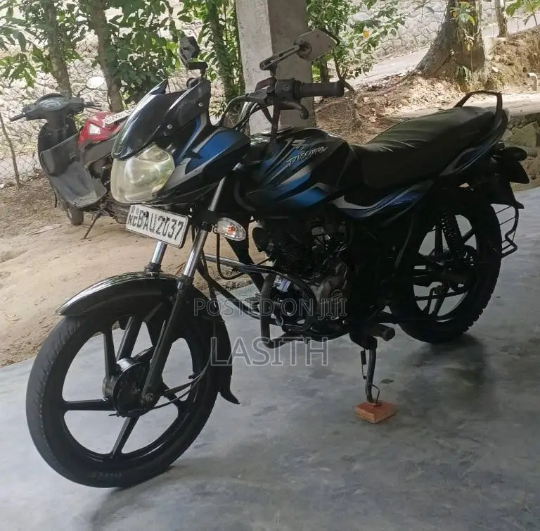 Bajaj Discover 2013 Motorbike (Used)