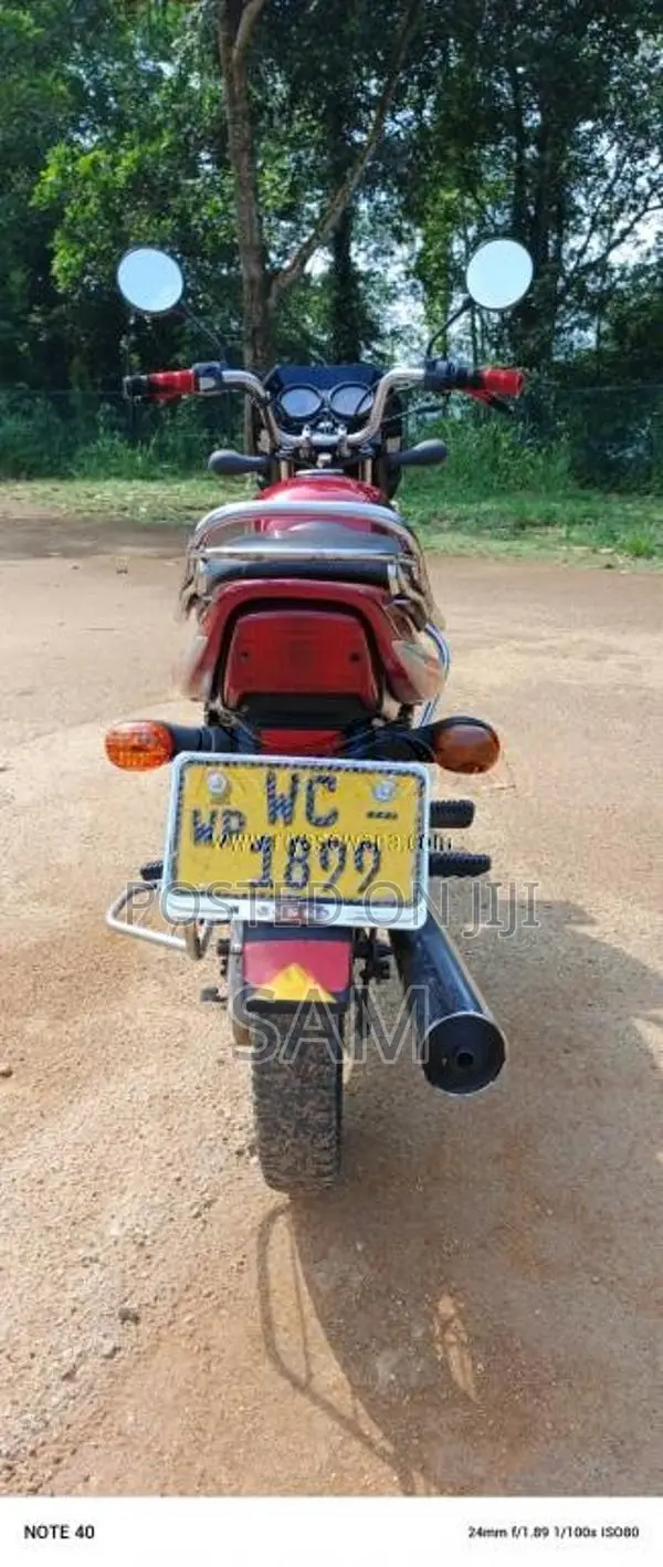 Bajaj CT-100 2011 Motorbike (Used)