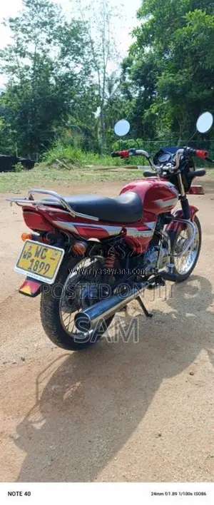 Bajaj CT-100 2011 Motorbike (Used)