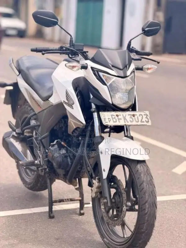 Honda Cb Hornet 2017 Motorbike (Used)