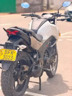 Honda Cb Hornet 2017 Motorbike (Used)