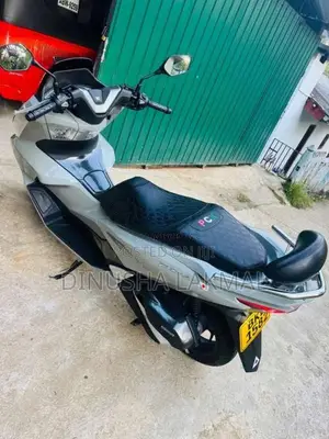 Honda Pcx 125 2025 Motorbike (Used)