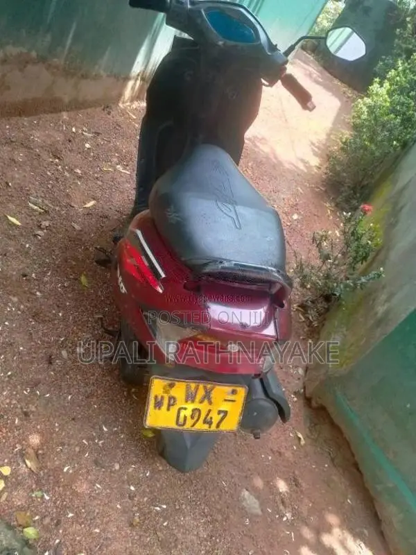 Honda Dio 2011 Motorbike (Used)