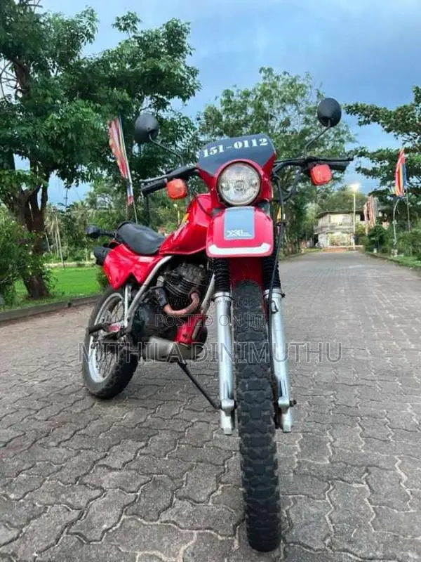 Honda Xlr 125 1988 Motorbike (Used)