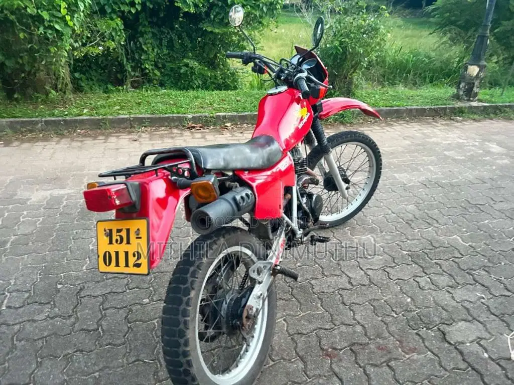 Honda Xlr 125 1988 Motorbike (Used)