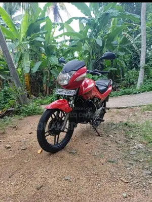 Honda CBZ Xtreme 2011 Motorbike (Used)