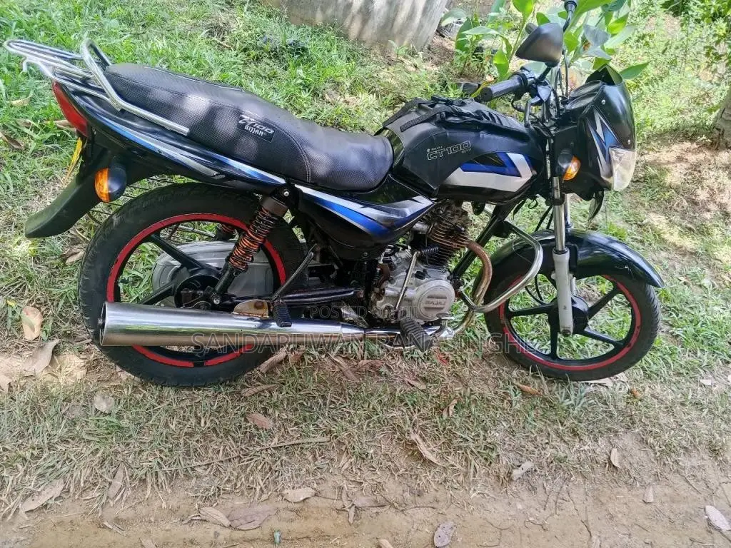Bajaj CT-100 2011 Motorbike (Used)
