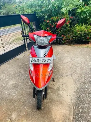 TVS Scooty Streak 2011 Motorbike (Used)
