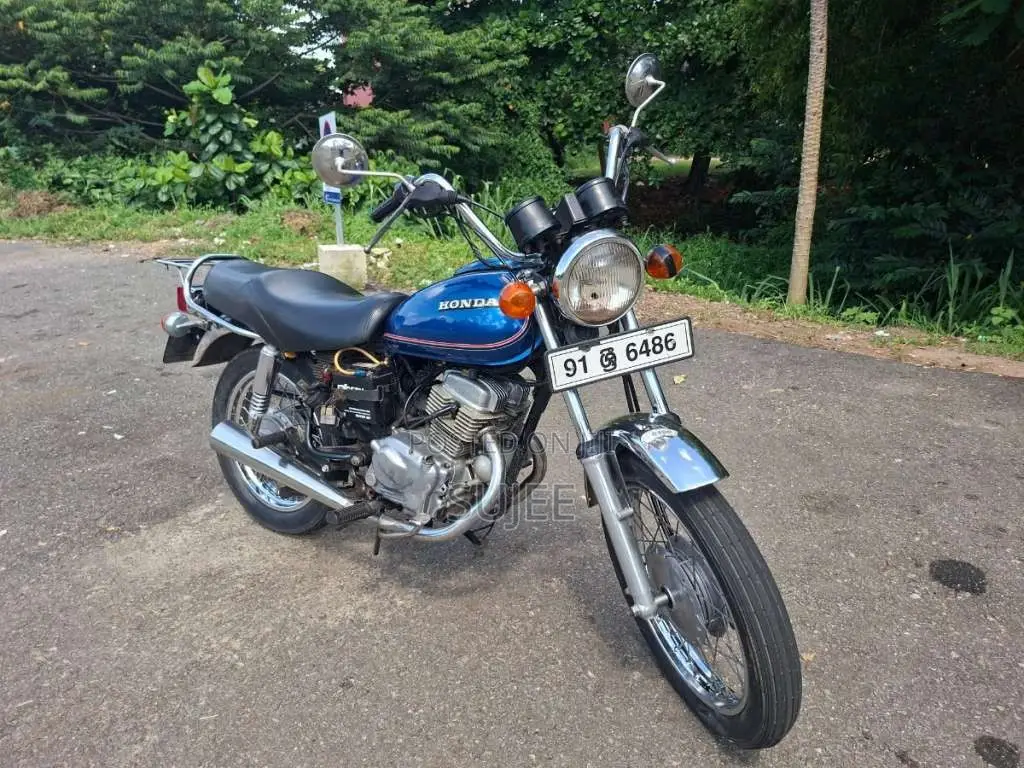 Honda CM Custom 1987 Motorbike (Used)