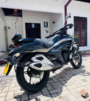 Suzuki Intruder 2021 Motorbike (Used)