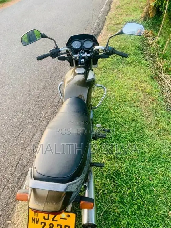 Bajaj CT-100 2005 Motorbike (Used)