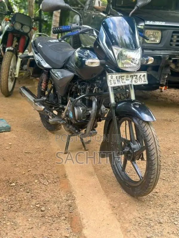 Bajaj Platina 100 2011 Motorbike (Used)