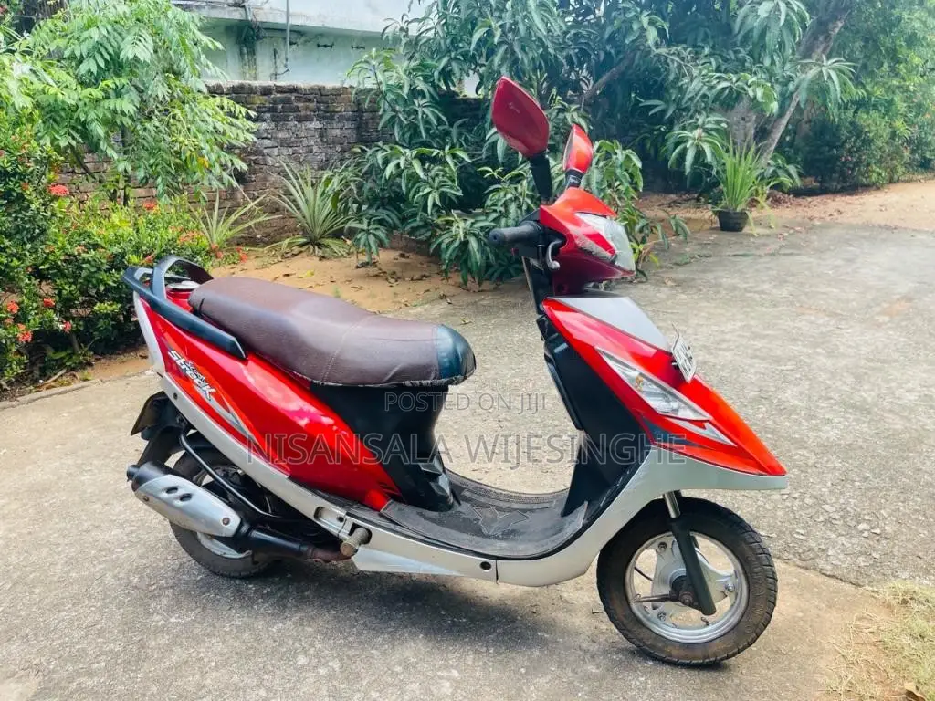 TVS Scooty Streak 2011 Motorbike (Used)