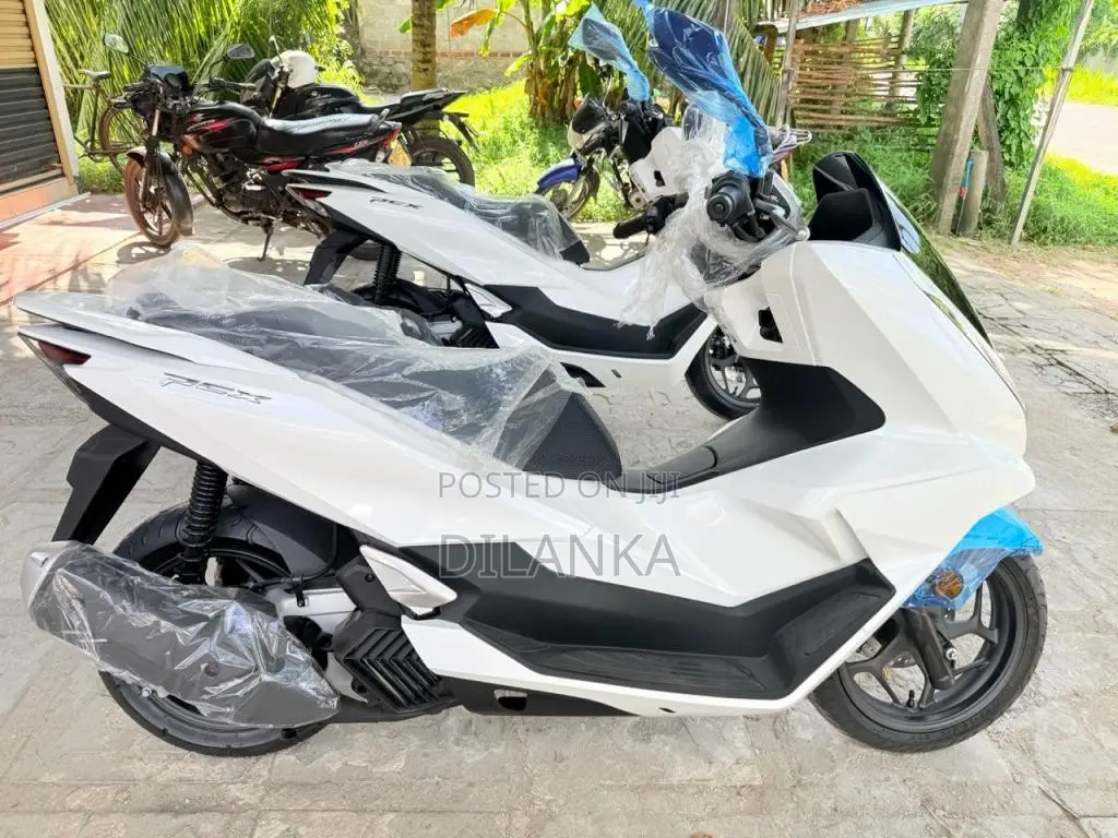 Honda Pcx 2025 Motorbike Unregistered (Recondition)