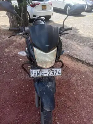 Hero-Honda Hunk 2011 motorcycle (Used)