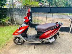TVS Scooty Streak 2011 Motorbike (Used)