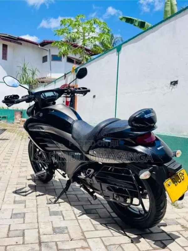 Suzuki Intruder 2021 Motorbike (Used)