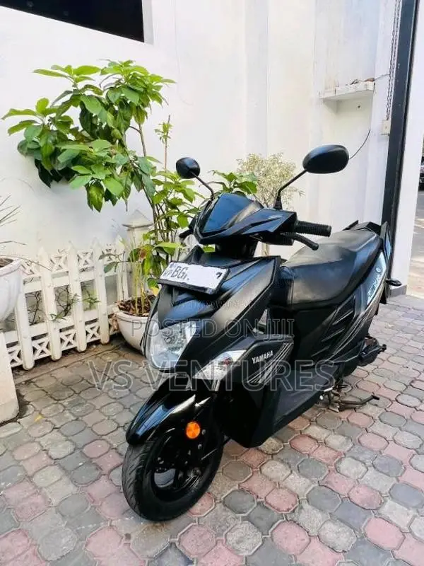 Yamaha Ray ZR 2018 Motorbike (Used)