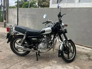 Suzuki GN125 2003 Motorbike (Used)