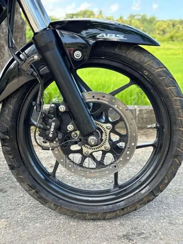 Suzuki Intruder EFI 2018 Motorbike (Used)
