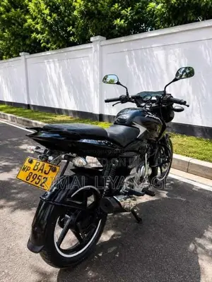 Bajaj Pulsar 2013 Motorbike (Used)