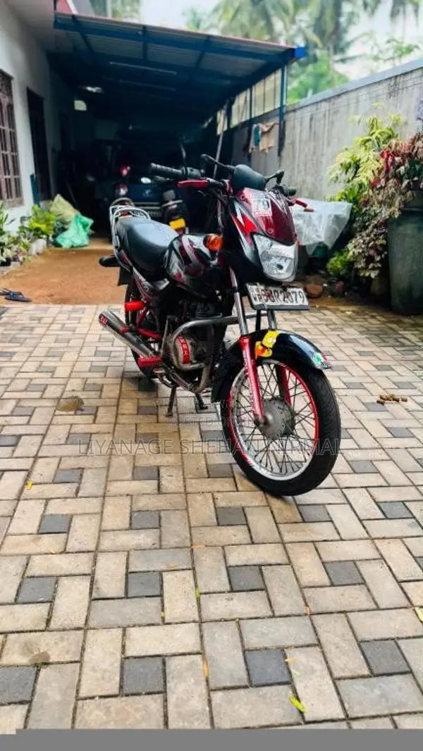 Bajaj CT-100 2018 Motorbike (Used)