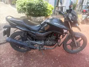 Hero-Honda Hunk 2011 motorcycle (Used)