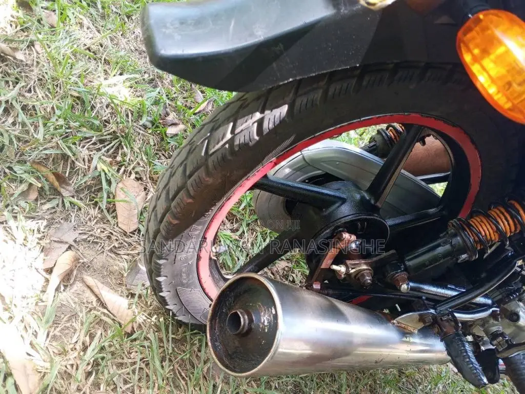 Bajaj CT-100 2011 Motorbike (Used)