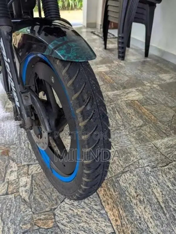 Bajaj Discover 125 2014 motorcycle (Used)