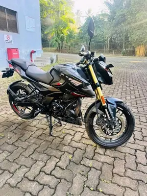 Bajaj Pulsar 2025 Motorbike (Used)