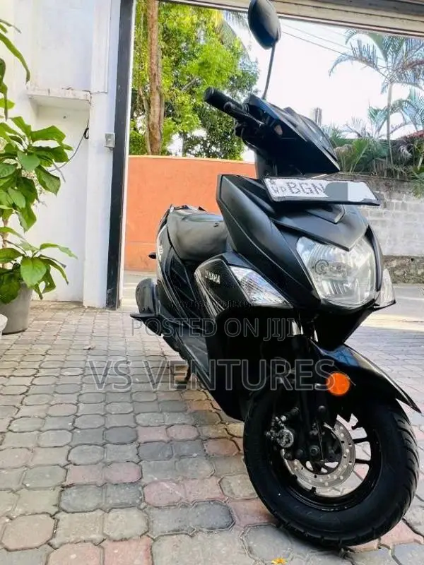 Yamaha Ray ZR 2018 Motorbike (Used)