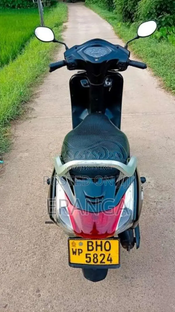 Honda Activa 2016 Motorbike (Used)