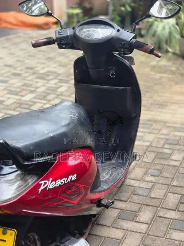 Hero Pleasure 2012 Motorbike (Used)