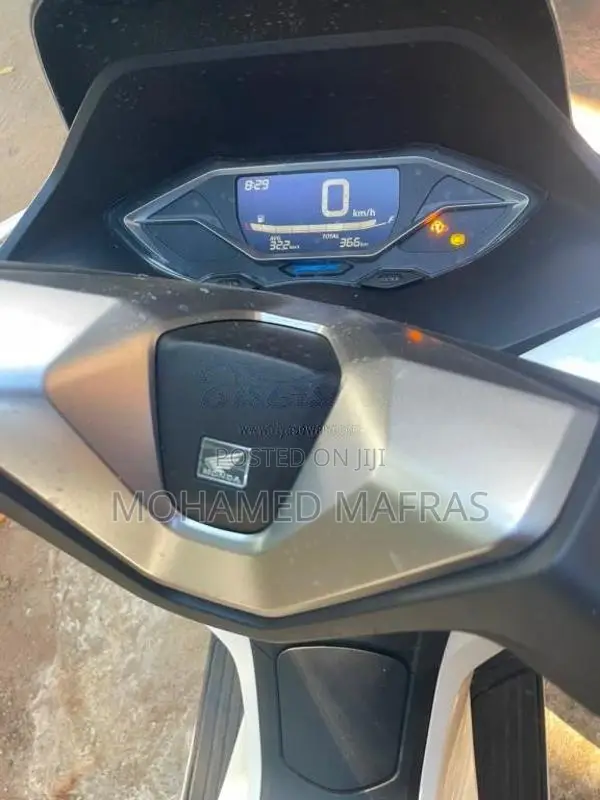 Honda Pcx 2025 Motorbike Brand New