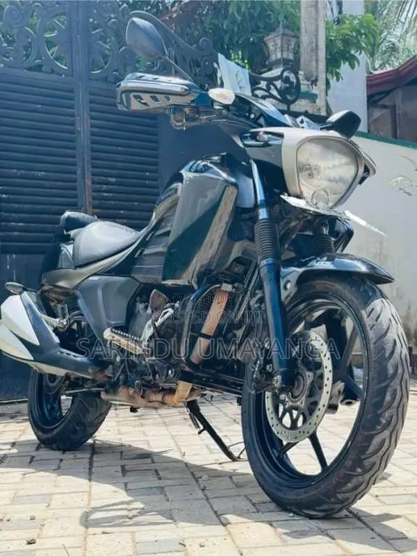 Suzuki Intruder 2021 Motorbike (Used)