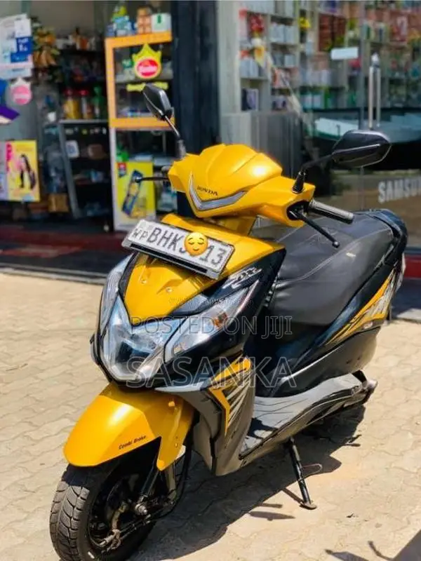 Honda Dio 2019 Motorbike (Used)
