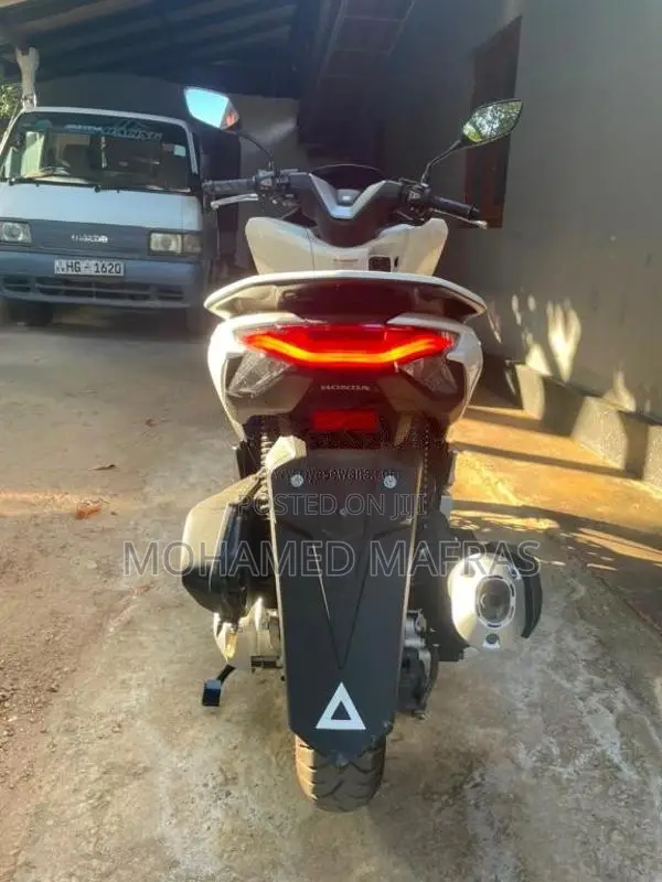 Honda Pcx 2025 Motorbike Brand New