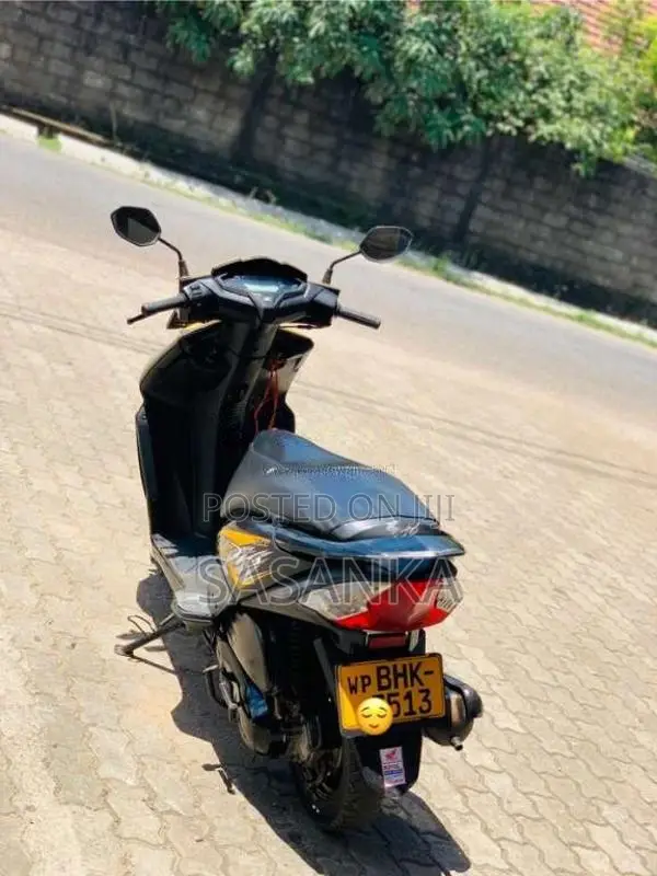 Honda Dio 2019 Motorbike (Used)