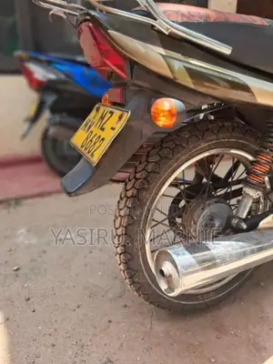Bajaj CT-100 2003 Motorbike (Used)